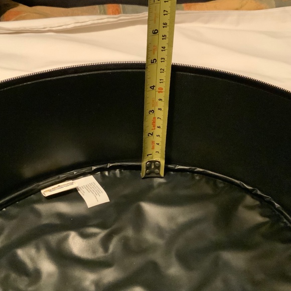 Rare Child’s Pokemon PIKACHU Round Rolling Soft Suitcase with Telescopic Handle - Picture 14 of 16